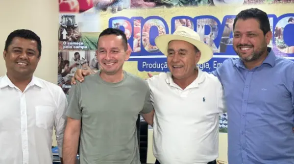 Após reunião com Bocalom, deputado garante destinação de R$ 100 mil ao Centro Pop