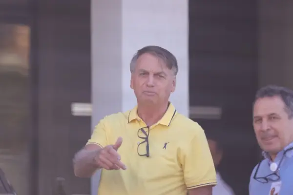 Exames de Bolsonaro mostram doenças com necessidade de tratamento