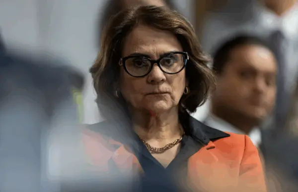 Damares pede “perdão” ao PT por não ter acreditado em ataques a Moraes