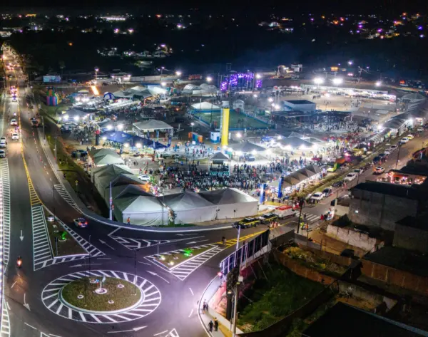 Marília Tavares agita segunda noite do Festival da Farinha em Cruzeiro do Sul; veja programação
