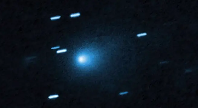 Imagem revela visão inédita da 3ª passagem interestelar pelo sistema solar 1 O Hubble capturou esta imagem do cometa interestelar 3I/ATLAS em 21 de julho • Imagem revela visão inédita da terceira passagem interestelar pelo sistema solar