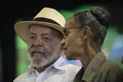 Lula tem até sexta-feira (8/8) para decidir se vetará trechos do projeto de lei que flexibiliza o licenciamento ambiental - (crédito: ESTADÃO CONTEÚDO)