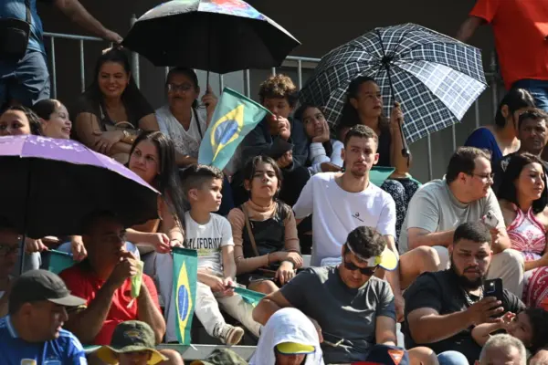 Brasil em marcha: autoridades do Acre exaltam civismo e democracia no desfile de 7 de Setembro 4 Brasil em marcha: autoridades do Acre exaltam civismo e democracia no desfile de 7 de Setembro