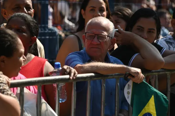 Brasil em marcha: autoridades do Acre exaltam civismo e democracia no desfile de 7 de Setembro 5 Brasil em marcha: autoridades do Acre exaltam civismo e democracia no desfile de 7 de Setembro