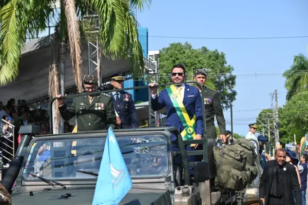 Brasil em marcha: autoridades do Acre exaltam civismo e democracia no desfile de 7 de Setembro 15 Brasil em marcha: autoridades do Acre exaltam civismo e democracia no desfile de 7 de Setembro