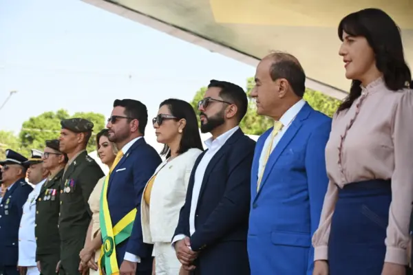 Brasil em marcha: autoridades do Acre exaltam civismo e democracia no desfile de 7 de Setembro 20 Brasil em marcha: autoridades do Acre exaltam civismo e democracia no desfile de 7 de Setembro