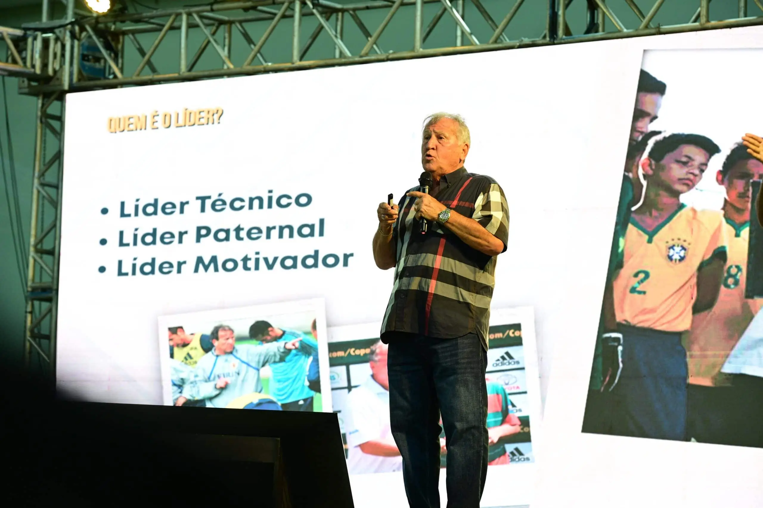 Zico retorna ao Acre após 34 anos e inspira em palestra sobre liderança e superação