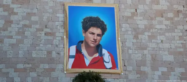 Papa canoniza Carlo Acutis, 1° santo da geração millenial