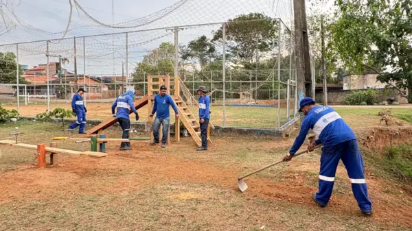 Reforma e construção de parquinhos em Rio Branco levam alegria às crianças e famílias