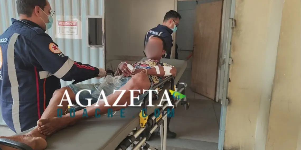 Discussão durante bebedeira termina com homem esfaqueado na Baixada da Sobral