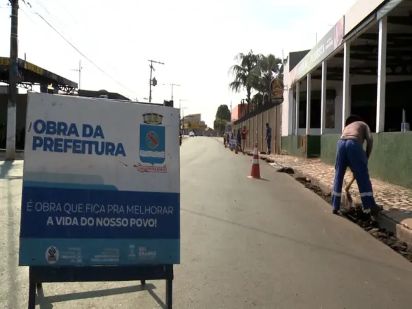 Prefeitura de Rio Branco executa obras de drenagem na Rua Rio de Janeiro