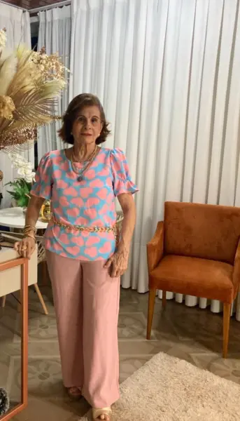 As irmãs Hanna, Mardhia e Rafaela El-Shawa, curtindo juntas o novo TAO. Veja mais na coluna No Circuito
