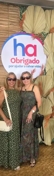 Raquel Moura celebrou idade nova em jantar, cercada de carinho e elegância. Veja mais na coluna No Circuito