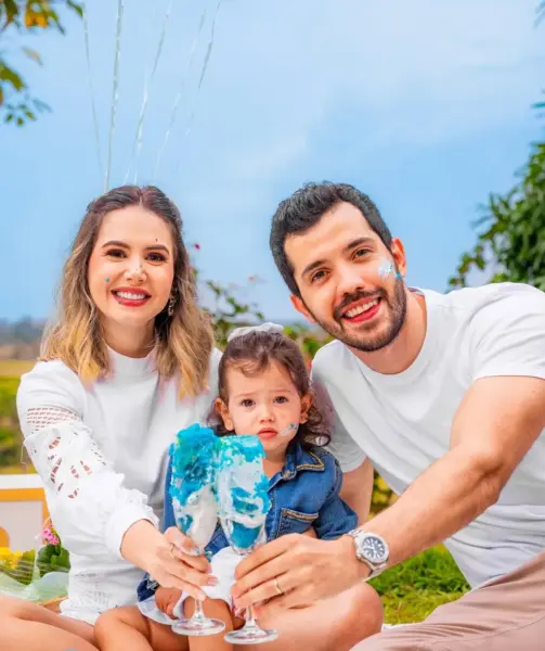 Renato Leite e Diana Frota vivem um momento de pura alegria, anunciaram que estão gravidos novamente. Veja mais na coluna No Circuito