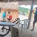Mulher reage a agressão e esfaqueia idoso em bar de Feijó; vítima não resiste