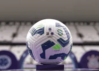 Corinthians e Cruzeiro escalados para final do Brasileirão Feminino; veja titulares