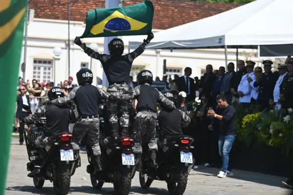 Dia da Independência: veja imagens da celebração do povo e dos bastidores da festa 3 Dia da Independência: veja imagens da celebração do povo e dos bastidores da festa