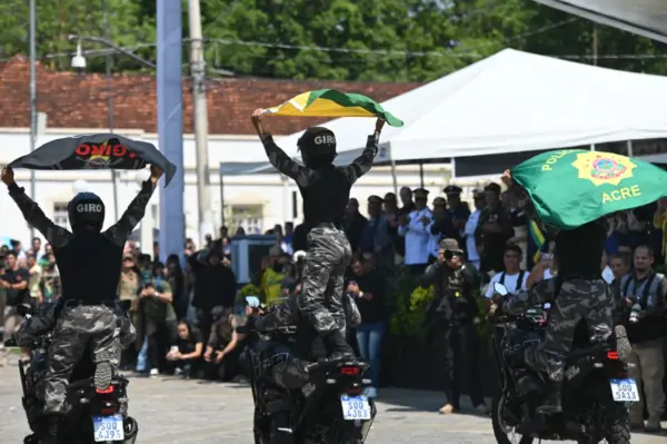 Dia da Independência: veja imagens da celebração do povo e dos bastidores da festa 5 Dia da Independência: veja imagens da celebração do povo e dos bastidores da festa