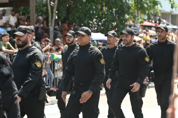 Dia da Independência: veja imagens da celebração do povo e dos bastidores da festa 8 Dia da Independência: veja imagens da celebração do povo e dos bastidores da festa