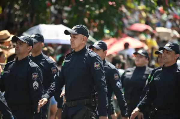 Dia da Independência: veja imagens da celebração do povo e dos bastidores da festa 16 Dia da Independência: veja imagens da celebração do povo e dos bastidores da festa