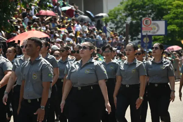 Dia da Independência: veja imagens da celebração do povo e dos bastidores da festa 34 Dia da Independência: veja imagens da celebração do povo e dos bastidores da festa