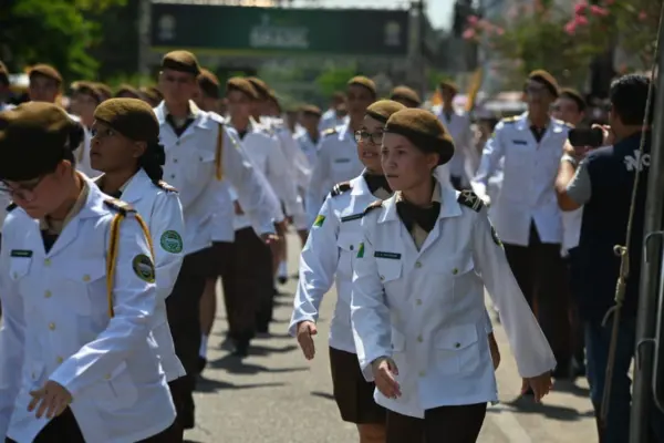 Dia da Independência: veja imagens da celebração do povo e dos bastidores da festa 35 Dia da Independência: veja imagens da celebração do povo e dos bastidores da festa