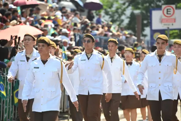 Dia da Independência: veja imagens da celebração do povo e dos bastidores da festa 40 Dia da Independência: veja imagens da celebração do povo e dos bastidores da festa