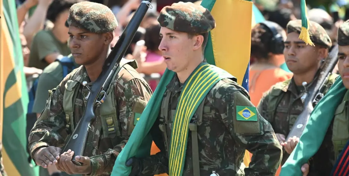 Dia da Independência: veja imagens da celebração do povo e dos bastidores da festa