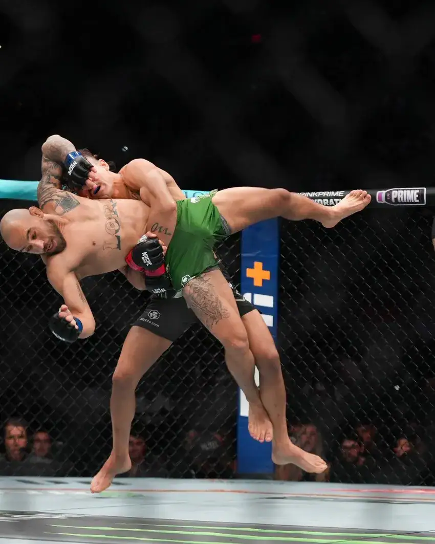 Após Noche UFC, Diego Lopes provoca Jean Silva: ‘’Fale menos, treine mais’’ 2 Após Noche UFC, Diego Lopes provoca Jean Silva: ‘’Fale menos, treine mais’’