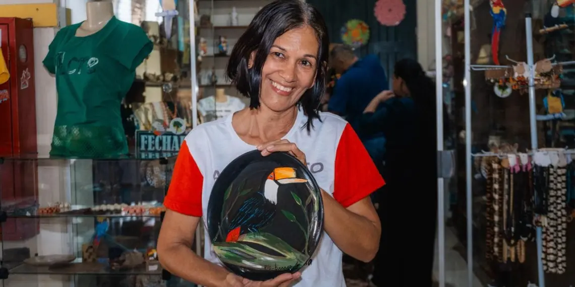 Artesanato acreano leva cores da Amazônia para feira nacional em Fortaleza