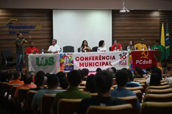 Comunistas do Acre realizam conferência com foco em renovação e mobilização para 2026
