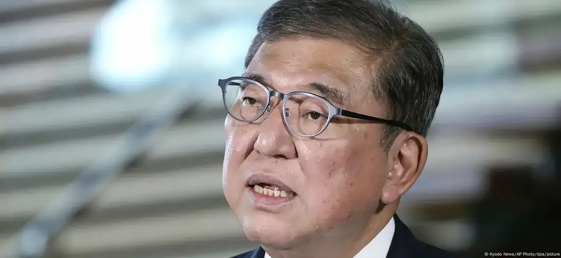 Premiê do Japão renuncia após derrotas nas urnas