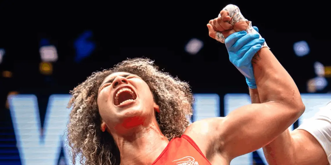 Rebeca Lima conquista a medalha de ouro no Mundial de Boxe 2025