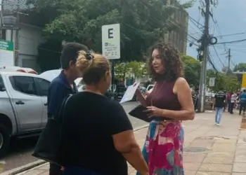 MPAC distribui cartilhas sobre direitos e deveres em abordagens policiais