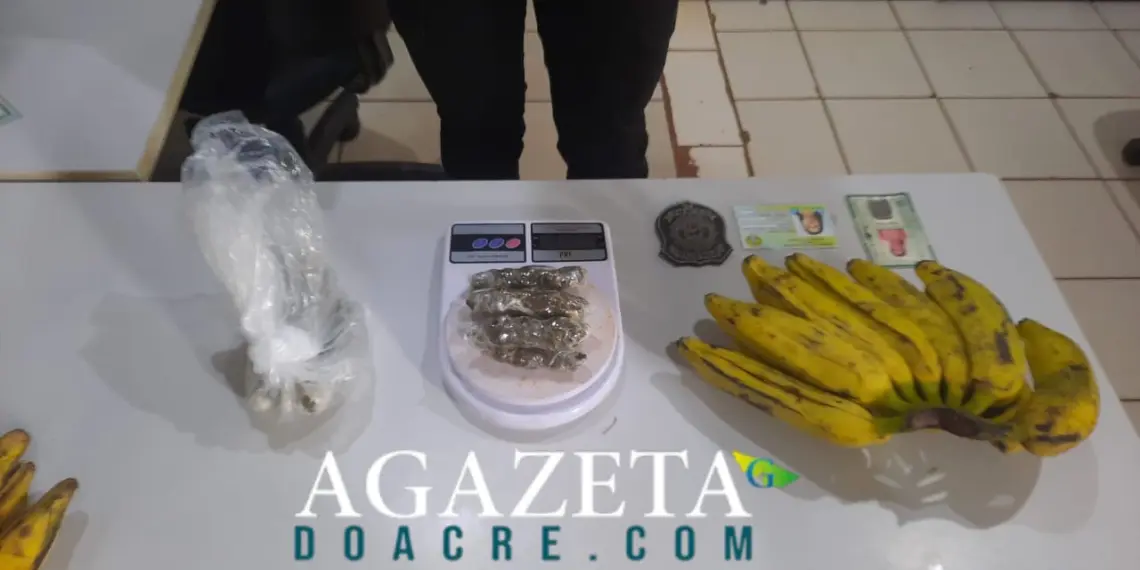 Visitantes são presas tentando entrar com droga em bananas no presídio de Rio Branco