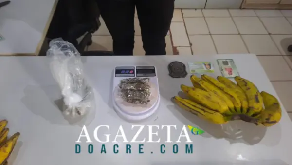 Visitantes são presas tentando entrar com droga em bananas no presídio de Rio Branco