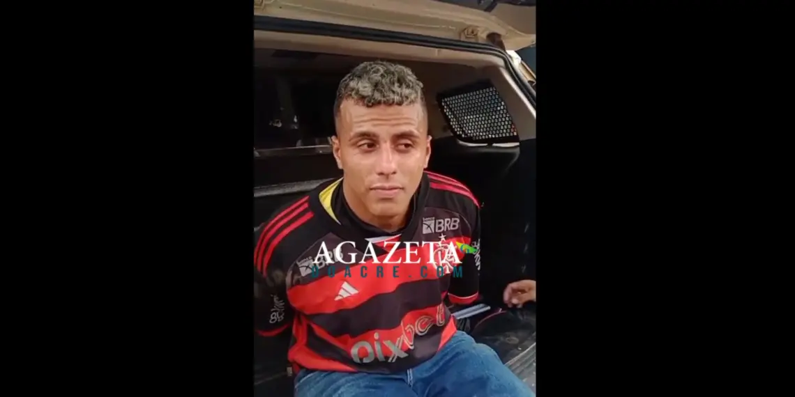 Suspeito de roubar moto é confrontado por vítima durante prisão: 'lembra de mim?'; assista