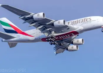 Airbus A380 da Emirates; modelo é o maior avião de passageiros do mundo  • Gabriel Alencar/Aviação Guarulhos JPD