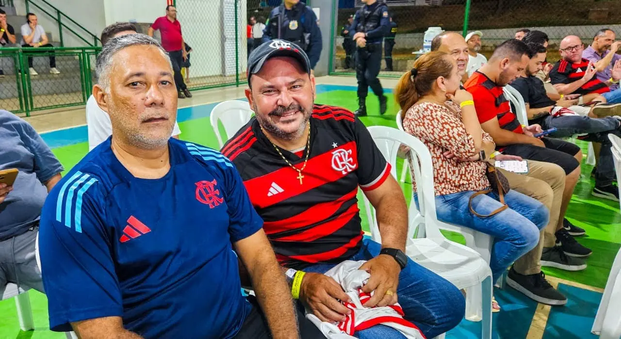 Zico retorna ao Acre após 34 anos e inspira em palestra sobre liderança e superação