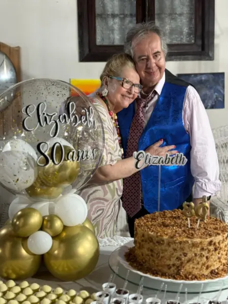 A dama Elizabeth Lima celebrou seus 80 anos no último dia 12 de setembro