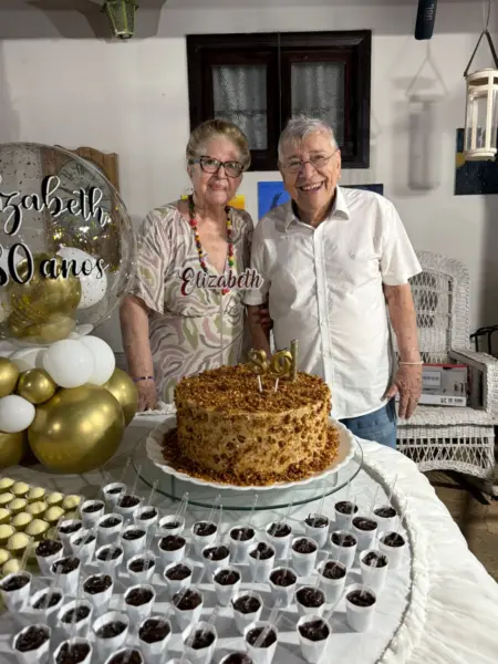 A dama Elizabeth Lima celebrou seus 80 anos no último dia 12 de setembro