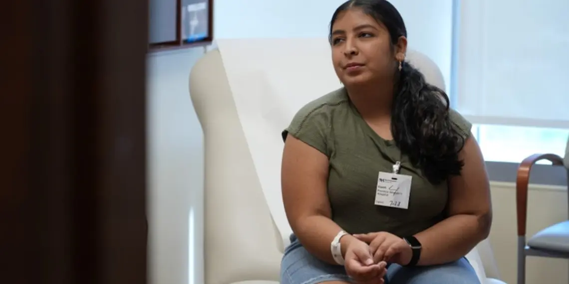 Adolescente que achava estar menstruando descobre câncer vaginal raro