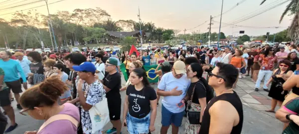 Manifestação contra a PEC da Blindagem reúne público no Lago do Amor 1 Manifestação contra a PEC da Blindagem reúne público no Lago do Amor