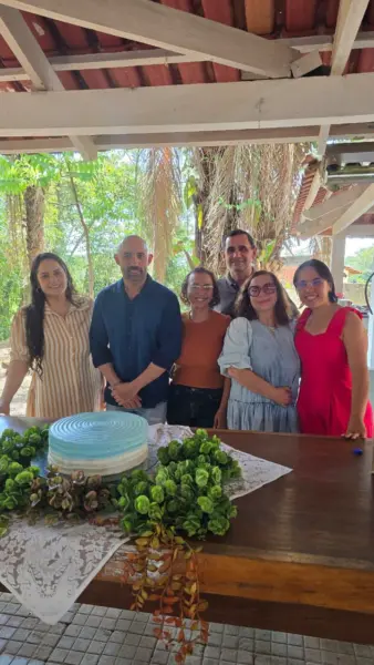 Padre Macoy celebra em grande estilo seu aniversário no último sábado, 20