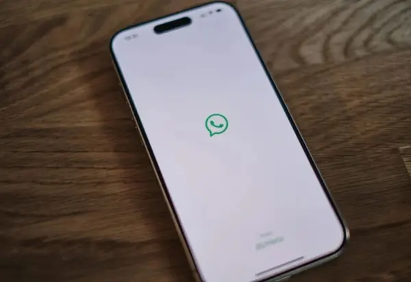 Whatsapp fora do ar? Usuários relatam instabilidade nesta quarta-feira (24)
