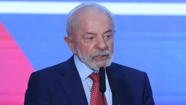 Ipespe: aprovação do governo Lula cresce a 50% e sai do saldo negativo