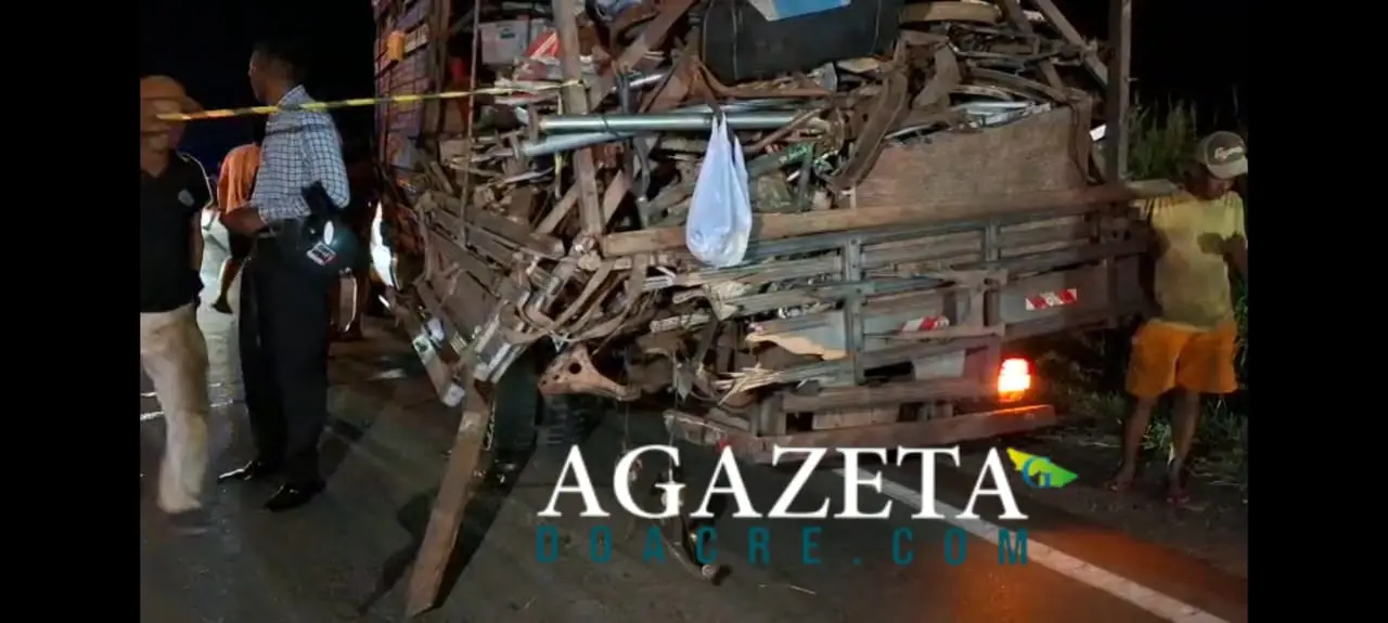 Acidente envolvendo 3 veículos mata mestre da Maçonaria e deixa 2 feridos no Acre