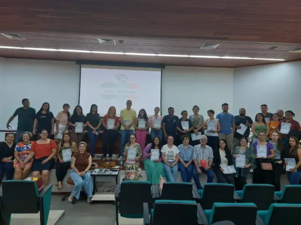 Secretaria de Educação capacita professores em busca da melhoria do Ideb
