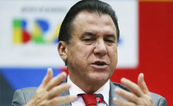 Ministro anuncia R$ 1 mi para estruturar rede Sine e criar Casa do Trabalhador no AC