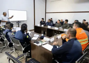 Reunião estratégica para alinhar os últimos detalhes para a realização do desfile de 7 de setembro. Foto: Alice Leão